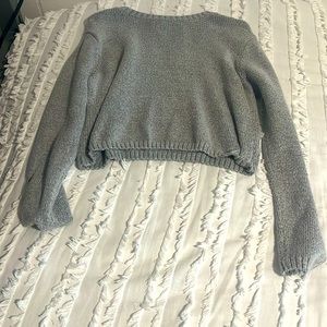 cute grey garage sweater- cropped